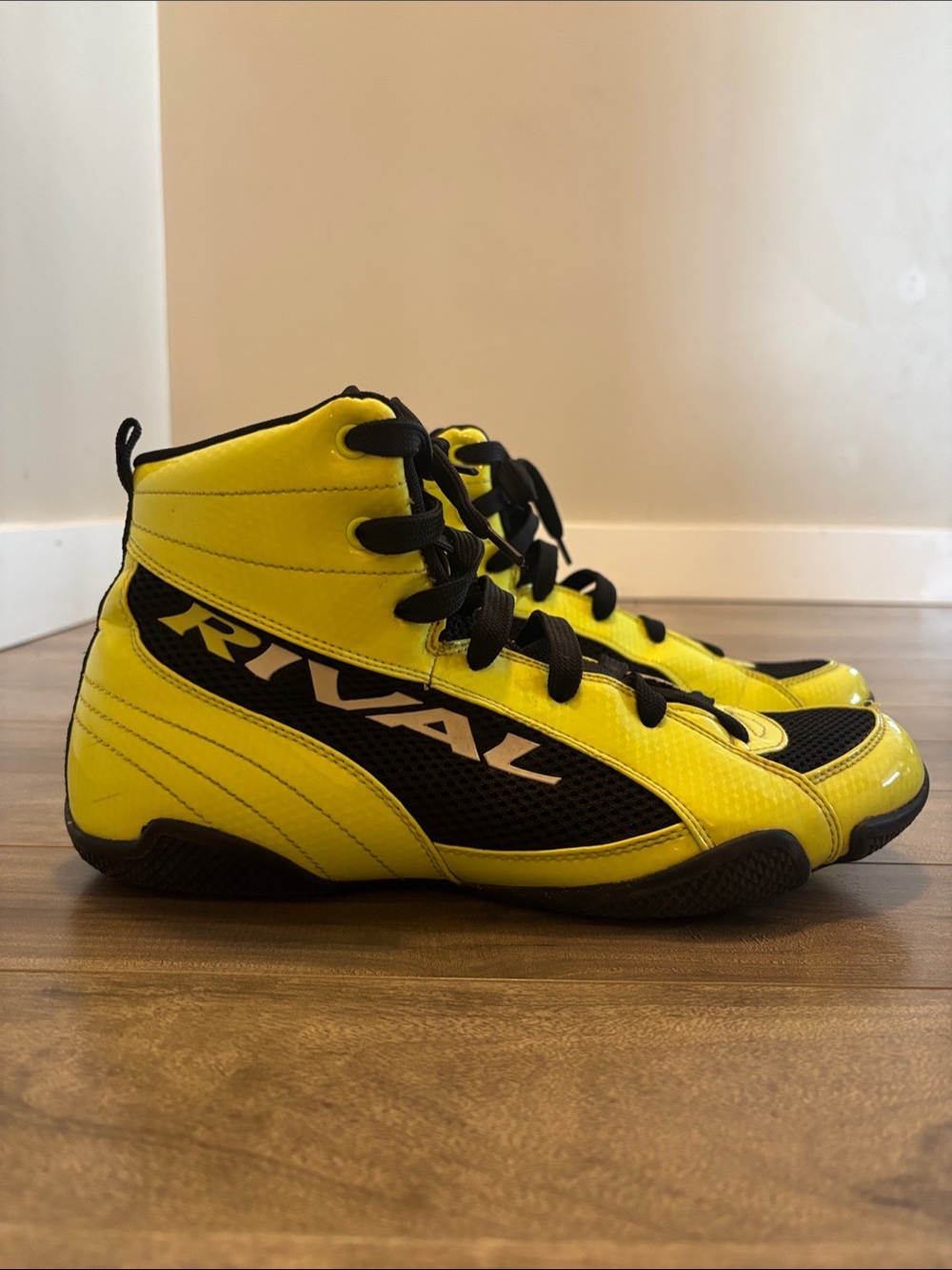 Rival Men’s RSX Guerrero High-Top Boxing /Wrestling Shoes in Yellow and Black